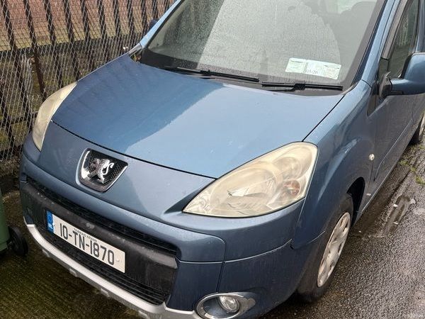 Peugeot Partner Tepee MPV, Diesel, 2010, Blue