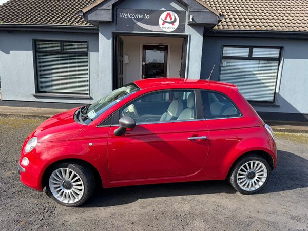 Fiat 500 Hatchback, Petrol, 2013, Red