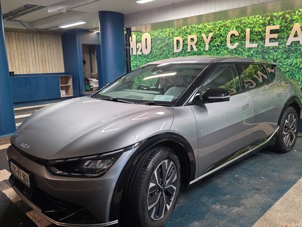 Kia EV6 MPV, Electric, 2022, Grey