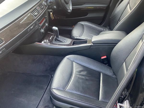 BMW 1-Series Hatchback, Petrol, 2014, Black