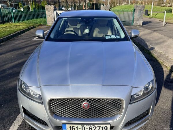 Jaguar XF Saloon, Diesel, 2016, Silver