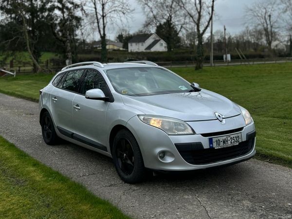 Renault Megane Estate, Diesel, 2010, Silver