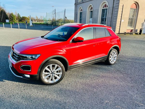 Volkswagen T-Roc SUV, Petrol, 2021, Red