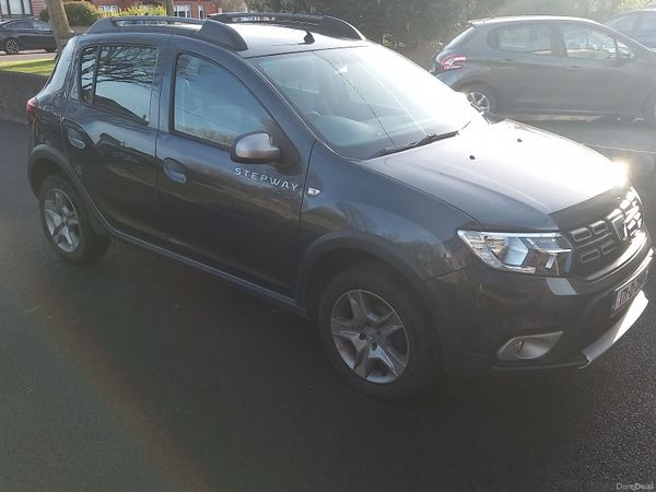 Dacia Sandero Stepway Hatchback, Petrol, 2017, Grey