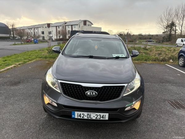 Kia Sportage SUV, Diesel, 2014, Silver