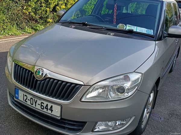 Skoda Fabia Estate/Jeep, Petrol, 2012, Beige