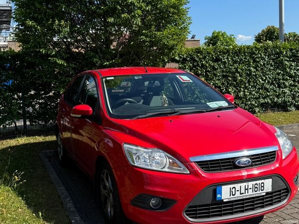 Ford Focus Hatchback, Diesel, 2010, Red