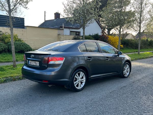 Toyota Avensis Saloon, Diesel, 2009, Grey