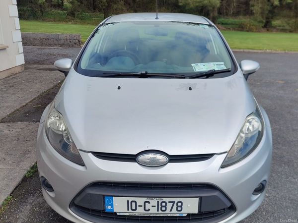 Ford Fiesta Hatchback, Petrol, 2010, Silver