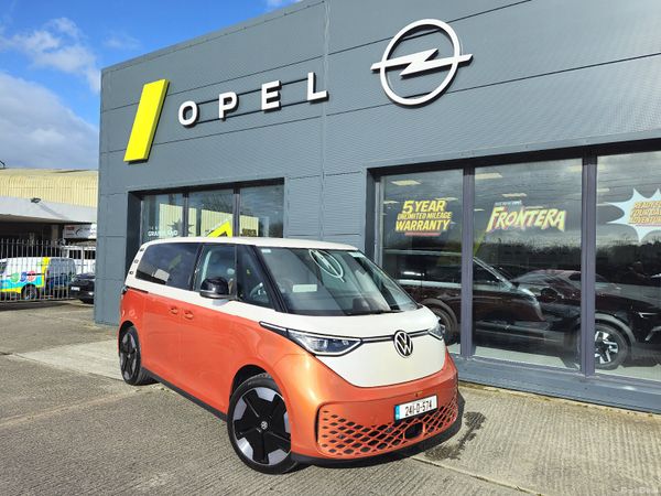 Volkswagen ID.Buzz Estate, Electric, 2024, Orange