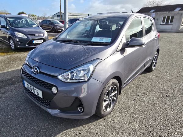 Hyundai i10 Hatchback, Petrol, 2017, Grey