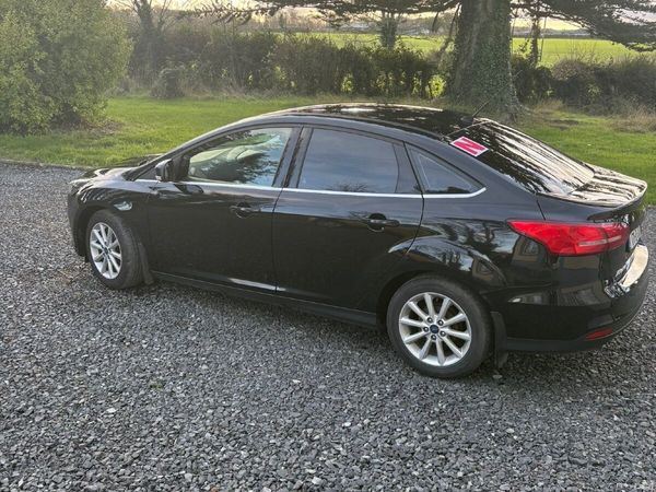 Ford Focus Saloon, Diesel, 2017, Black