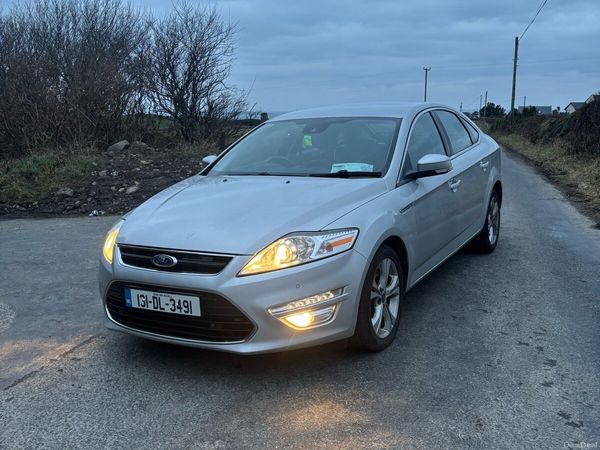 Ford Mondeo Hatchback, Diesel, 2013, Silver