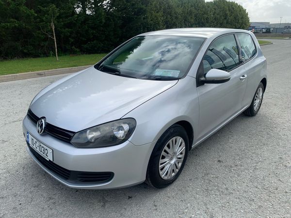 Volkswagen Golf Hatchback, Diesel, 2010, Silver