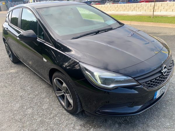 Opel Astra Hatchback, Petrol, 2017, Black