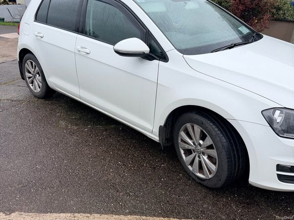 Volkswagen Golf Estate, Diesel, 2014, White