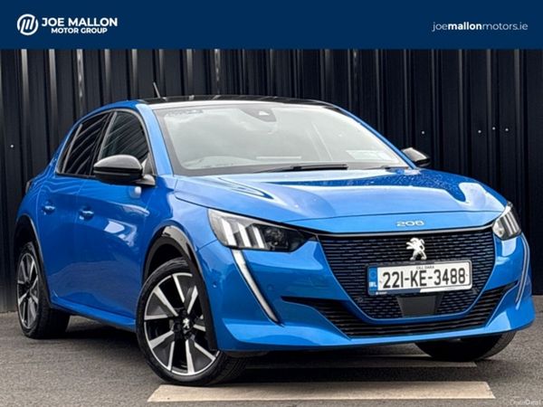 Peugeot 208 Hatchback, Electric, 2022, Blue