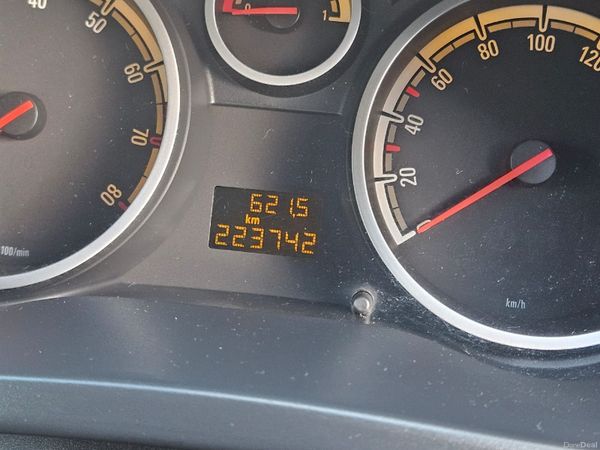 Opel Corsa Hatchback, Petrol, 2008, Black