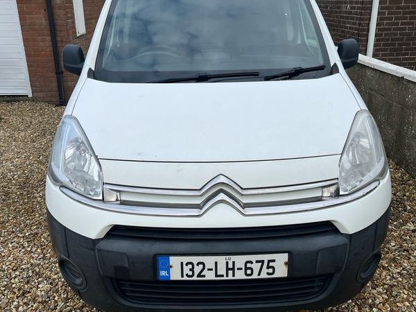 Citroen Berlingo MPV, Diesel, 2013, White
