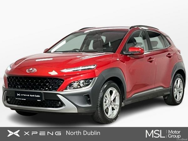 Hyundai KONA Hatchback, Petrol, 2021, Red