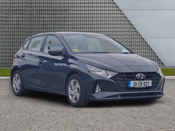 Hyundai i20 Hatchback, Petrol, 2021, Grey