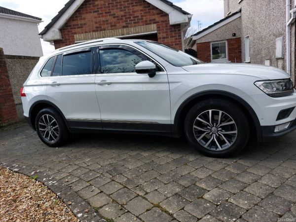 Volkswagen Tiguan SUV, Diesel, 2017, White
