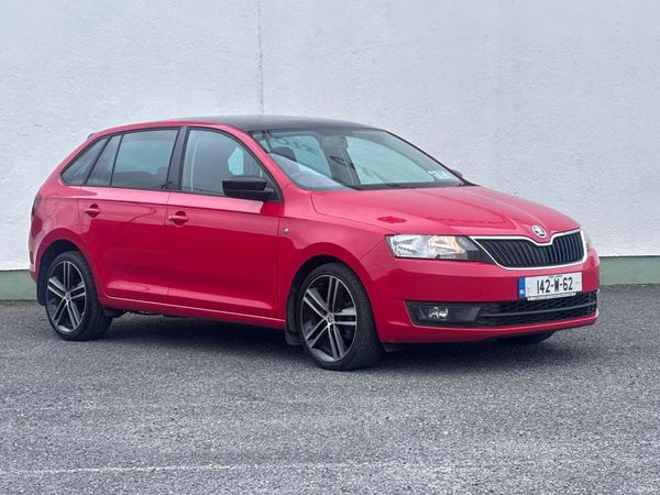 Skoda Rapid Hatchback, Diesel, 2014, Red