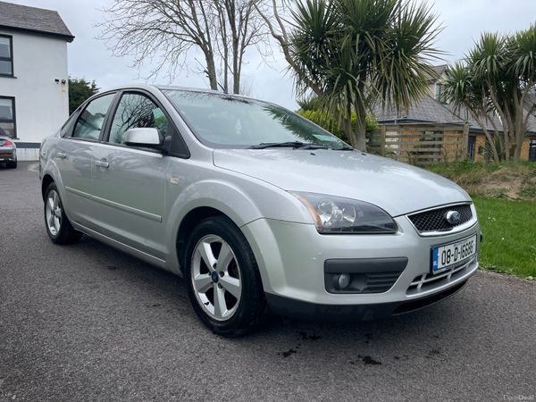 Ford Focus Saloon, Petrol, 2008, Silver