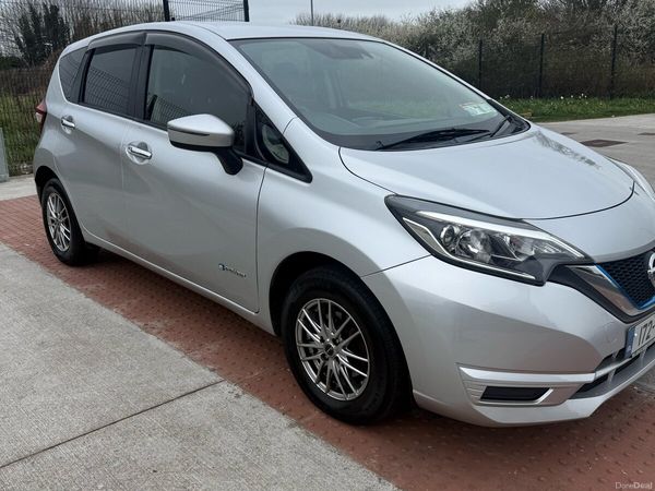 Nissan Note MPV, Petrol Hybrid, 2017, Silver