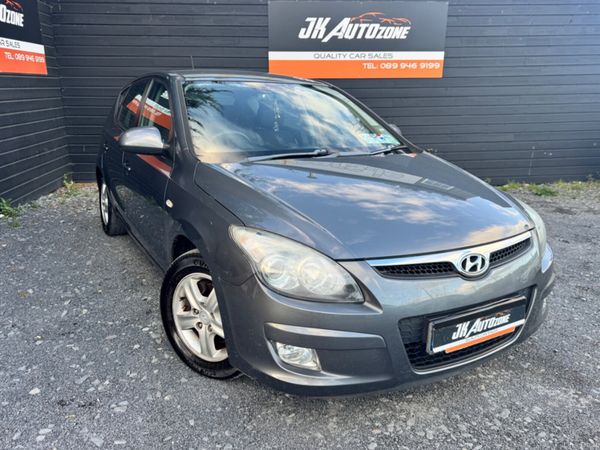 Hyundai i30 Hatchback, Petrol, 2009, Grey