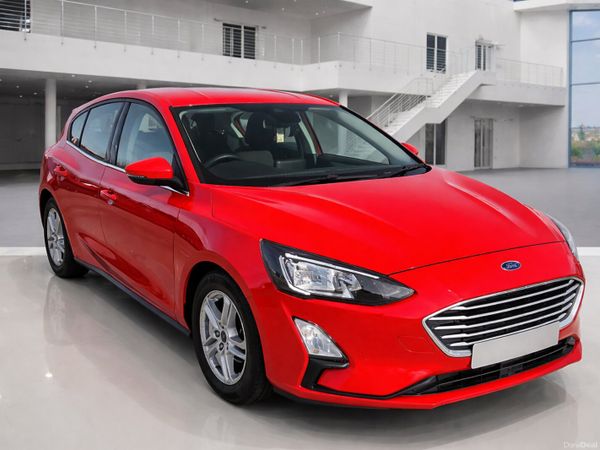 Ford Focus Hatchback, Diesel, 2020, Red