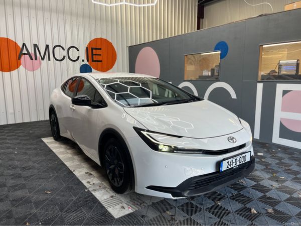 Toyota Prius Estate, Petrol Hybrid, 2024, White