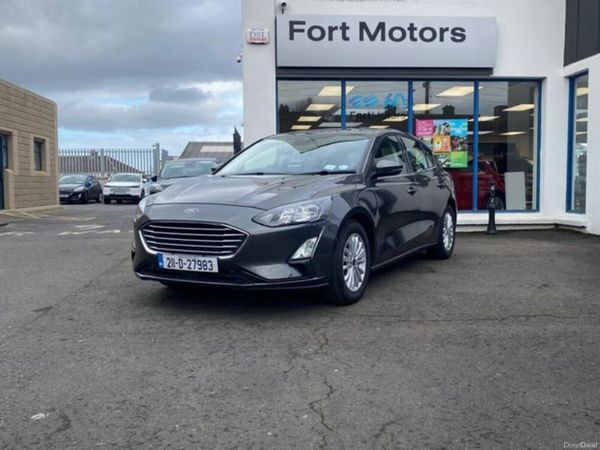 Ford Focus Hatchback, Petrol, 2021, Grey
