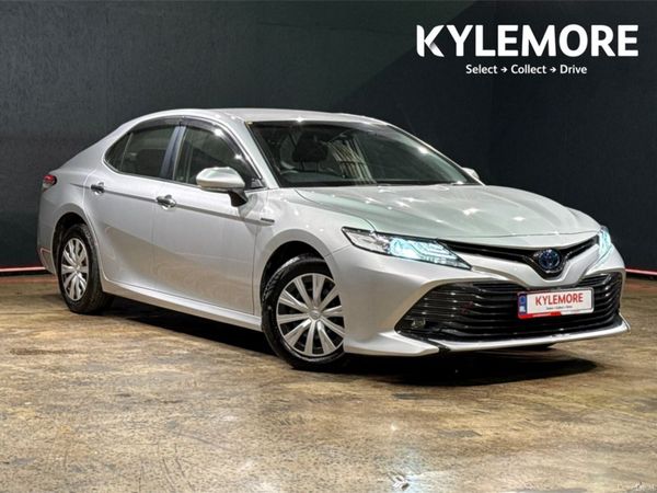 Toyota Camry Saloon, Petrol Hybrid, 2020, Silver
