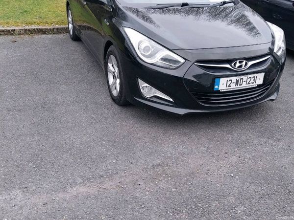 Hyundai i40 Saloon, Diesel, 2012, Black