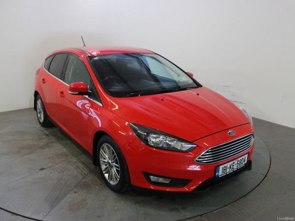 Ford Focus Hatchback, Petrol, 2018, Red