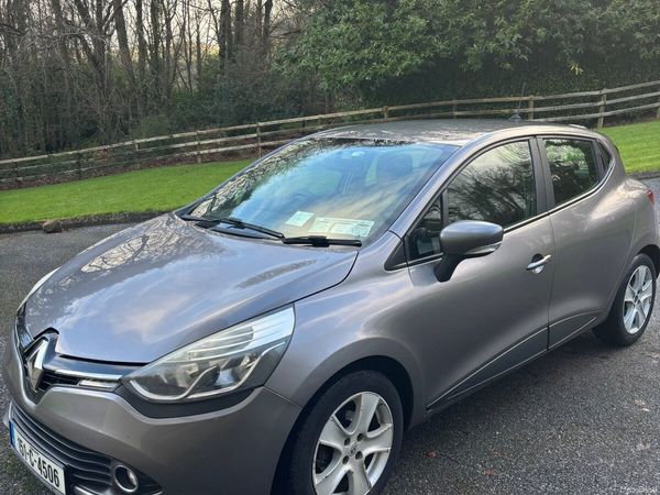 Renault Clio Hatchback, Petrol, 2015, Grey