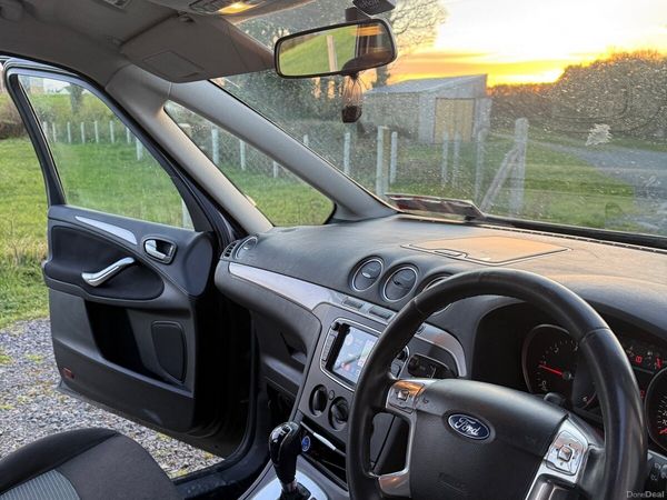 Ford Focus Hatchback, Diesel, 2013, White