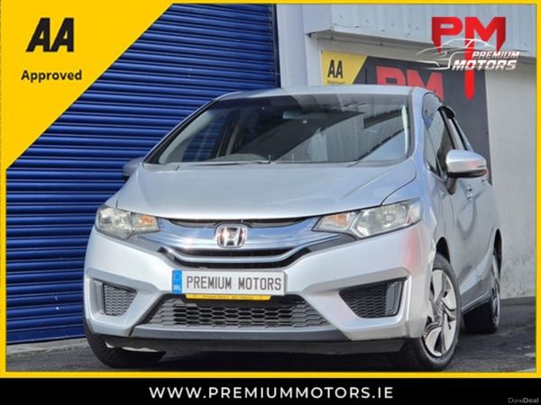 Honda Fit Hatchback, Petrol Hybrid, 2015, Silver