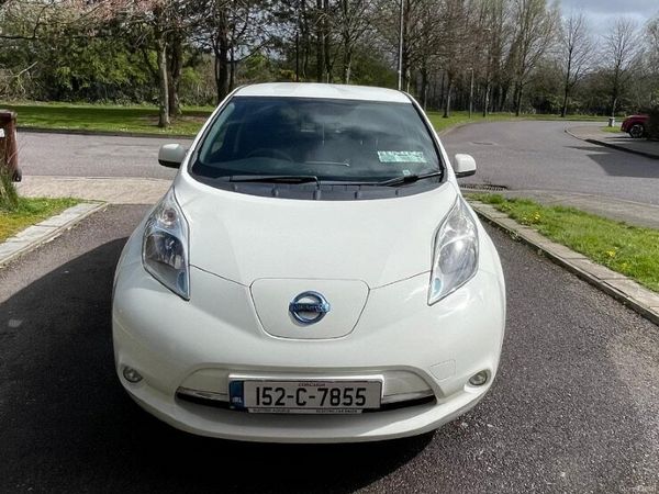 Nissan Leaf Hatchback, Electric, 2015, White