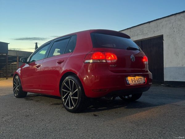 Volkswagen Golf Hatchback, Diesel, 2011, Red
