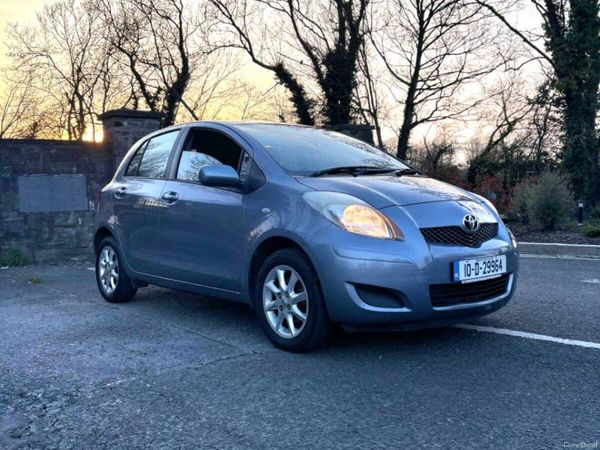 Toyota Yaris Hatchback, Petrol, 2010, Blue
