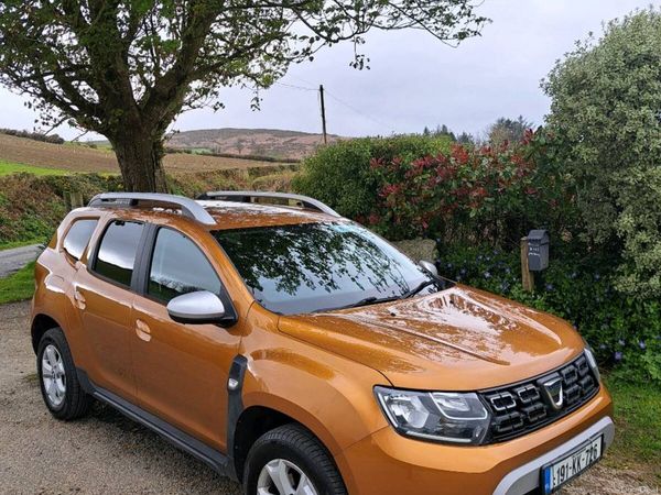 Dacia Duster SUV, Diesel, 2019, Orange
