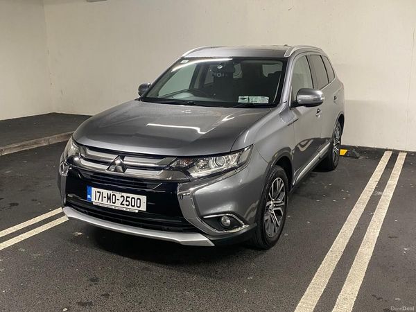Mitsubishi Outlander SUV, Petrol, 2017, Grey