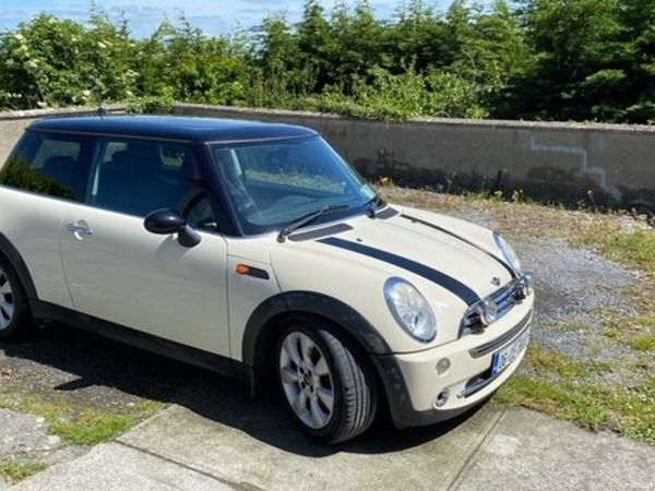Mini Cooper Hatchback, Petrol, 2006, White