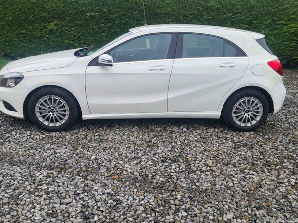 Mercedes-Benz A-Class Hatchback, Diesel, 2014, White