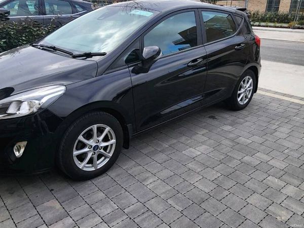 Ford Fiesta Hatchback, Diesel, 2019, Black