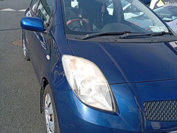 Toyota Yaris Hatchback, Petrol, 2008, Blue