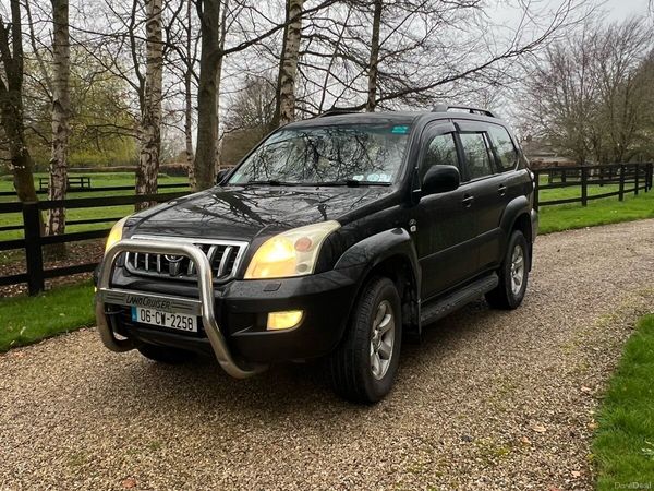 Toyota Land Cruiser SUV, Diesel, 2006, Black