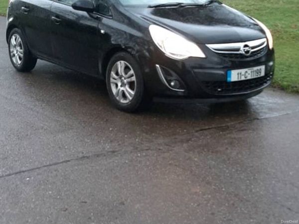 Opel Corsa Hatchback, Petrol, 2011, Black